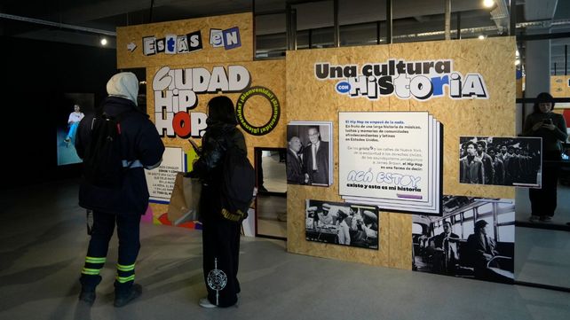 La muestra Ciudad Hip Hop se puede visitar en el Cultural Fontanarrosa hasta el mes de septiembre