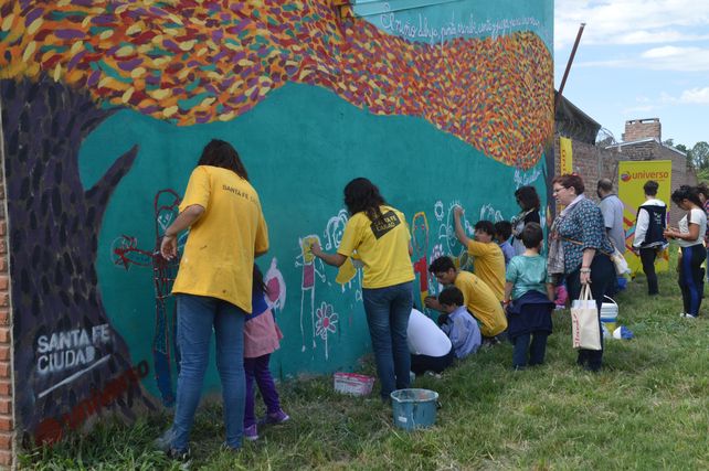 Intervenciones Artísticas Urbanas: un mural para las hermanas Cossettini
