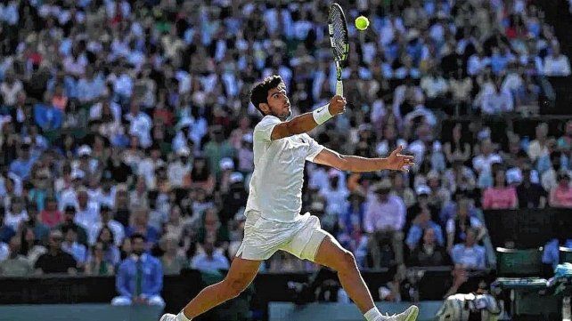 Alcaraz despachó a Norrie y está en las semifinales de Wimbledon Alcaraz despachó a Norrie y está en las semifinales de Wimbledon