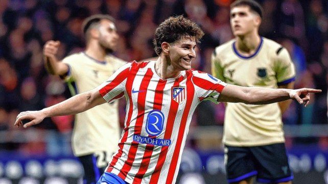 Con un gol de Julián Álvarez