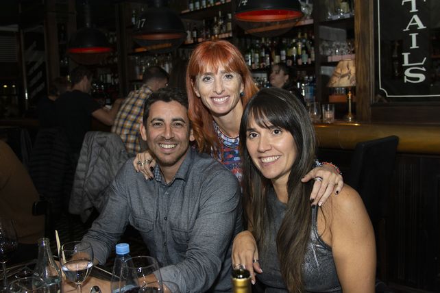 Martín Rupus, Paula Ulsen y Virginia Carrelle