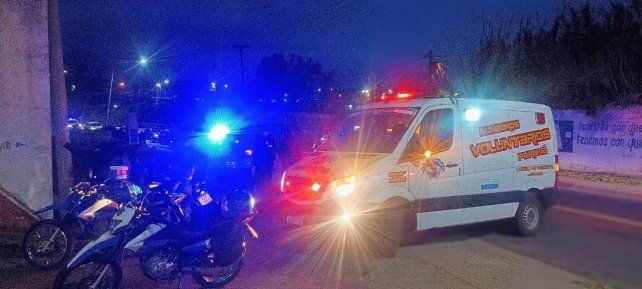 El funcionario fue atendido por personal de salud en la zona del Puente Eva Perón.