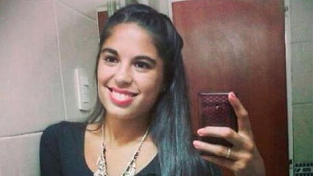 Encontraron ropa de Micaela y hay dos detenidos por ayudar a escapar al principal sospechoso.