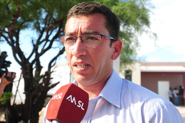 El intendente habría sido señalado como instigador por un jockey que trabaja para él.