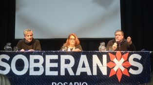 Soberanos se presentó en el Centro Cultural Atlas con Amado Boudou, Alicia Castro y Gabriel Mariotto.