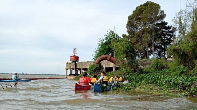 Ecenaa realizó una nueva limpieza en el Puerto Nuevo de Paraná