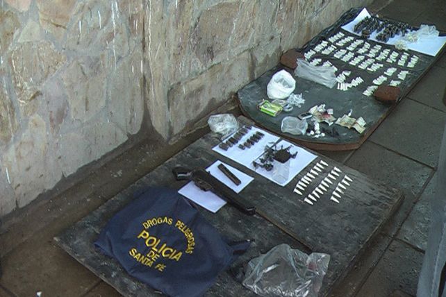 Cayó una pareja narcovendedora de cocaína en el barrio Barranquitas
