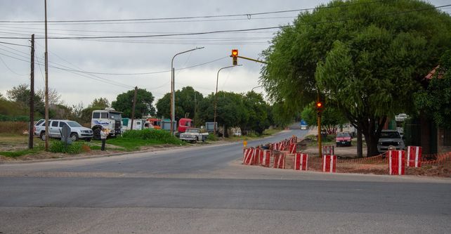 Continúa el ensanche de calzada en corredor vial de acceso al Parque Industrial
