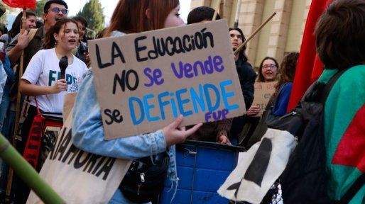 23A en Paraná: a las 16 concentra de la Marcha Federal en defensa de la Educación pública