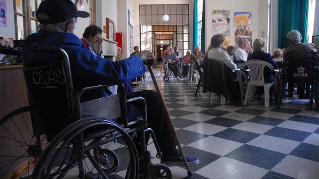 Los viejos jóvenes ochentosos atravesaron por dos siglos y dos milenios.