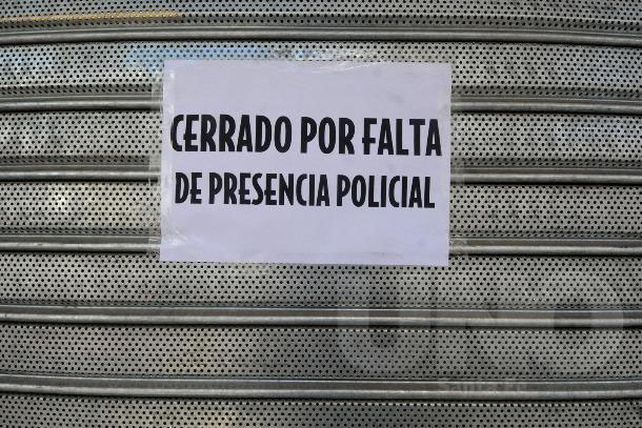 Se reanudó el servicio de colectivos, pero será otra jornada sin bancos