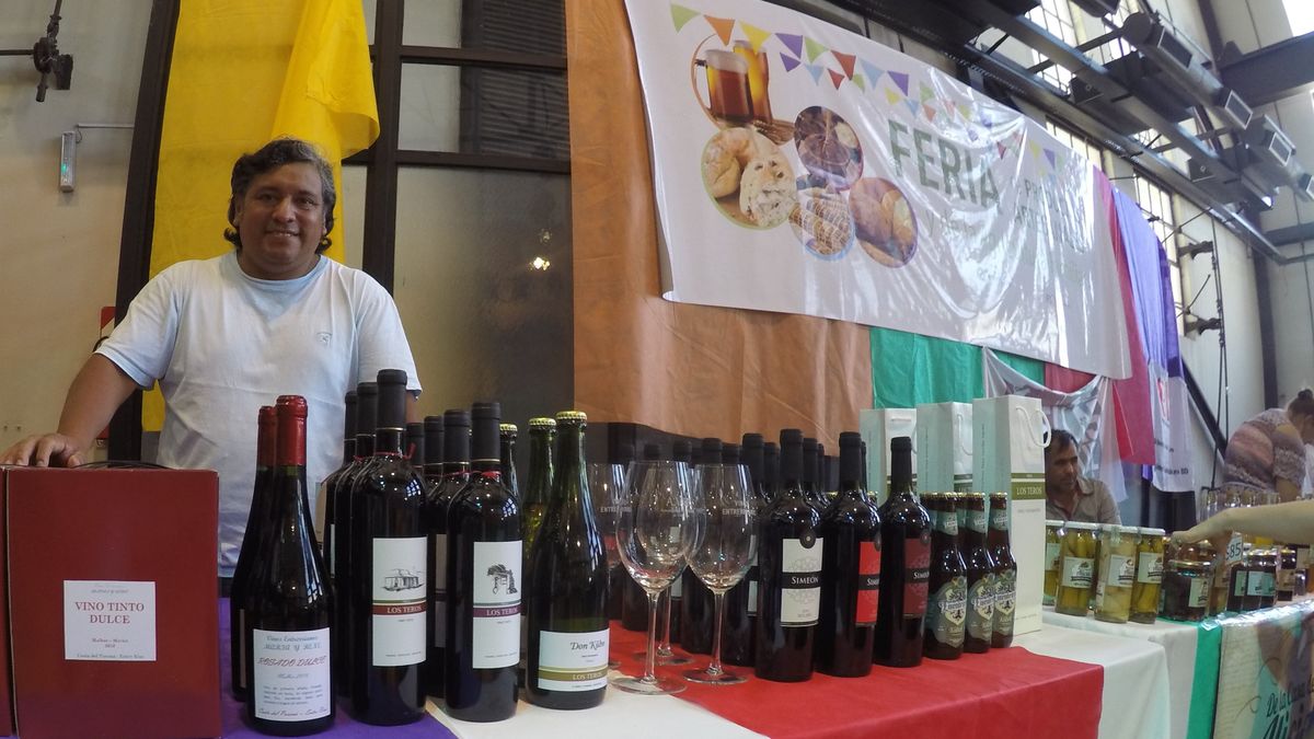 Se consolida la feria de productos artesanales y de la agricultura familiar