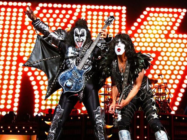 Kiss hizo delirar a una multitud en el estadio de River