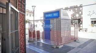 Paraná: Instalaron baños públicos en la peatonal