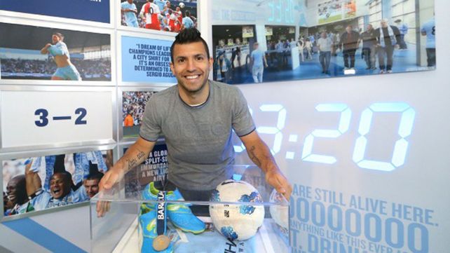 Encontraron drogas, armas y celulares robados en la casa de la abuela del Kun Agüero