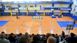 Carloni y Hanono encabezaron la asamblea de Central en el Cruce Alberdi.