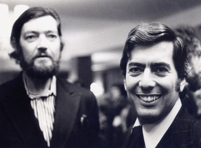 El peruano junto a Julio Cortázar.
