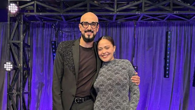 Abel Pintos quedó deslumbrado con el talento de una joven cantante y le ofreció ser su productor.