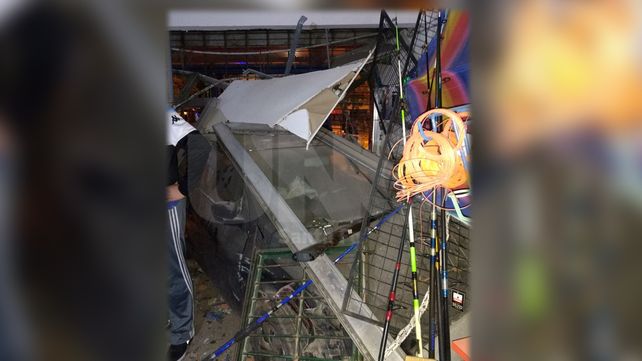 Terminó detenido luego de incrustarse con un auto robado en una armería de Santo Tomé