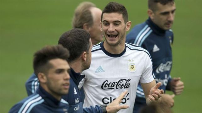 Adentro. Pipa Alario