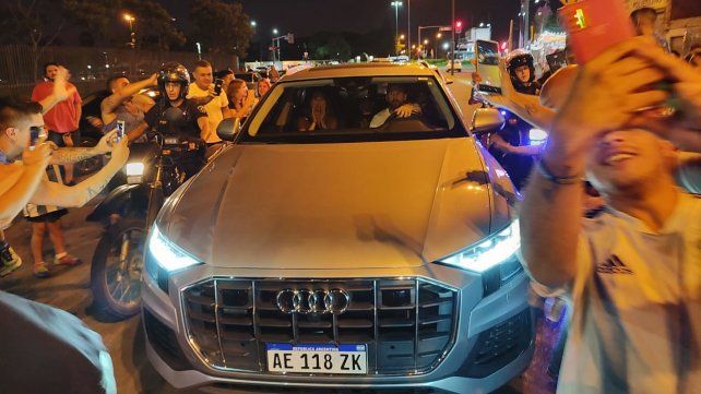 Messi y su megafiesta: otra vez el entusiasmo de los rosarinos desbordó las previsiones