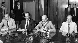 Punto cero. Domingo Cavallo anuncia el plan de convertibilidad.