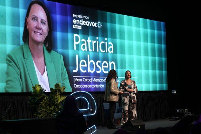 La influencer Patricia Jebsen estuvo en Rosario en el evento de Endeavor