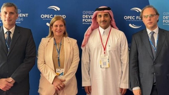 Olivares: Hay fondos árabes y europeos interesados en financiar infraestructura en Santa Fe