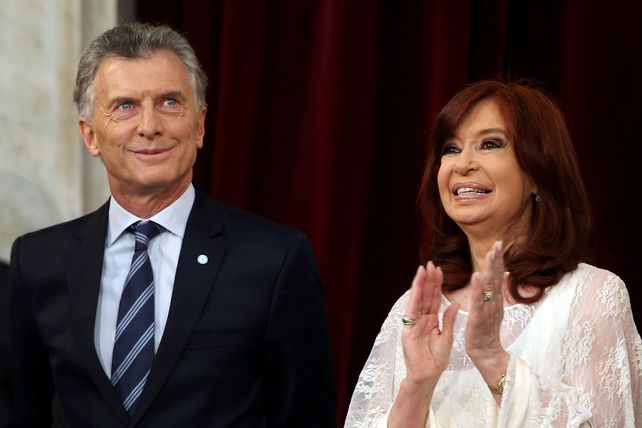 Macri posteó una dura crítica hacia el gobierno y Cristina salió a cruzarlo.