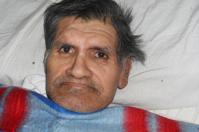 Buscan a los familiares de un hombre internado en el Cullen desde 2007