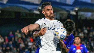 El ex-Patronato, Gabriel Ávalos, titular en Independiente.