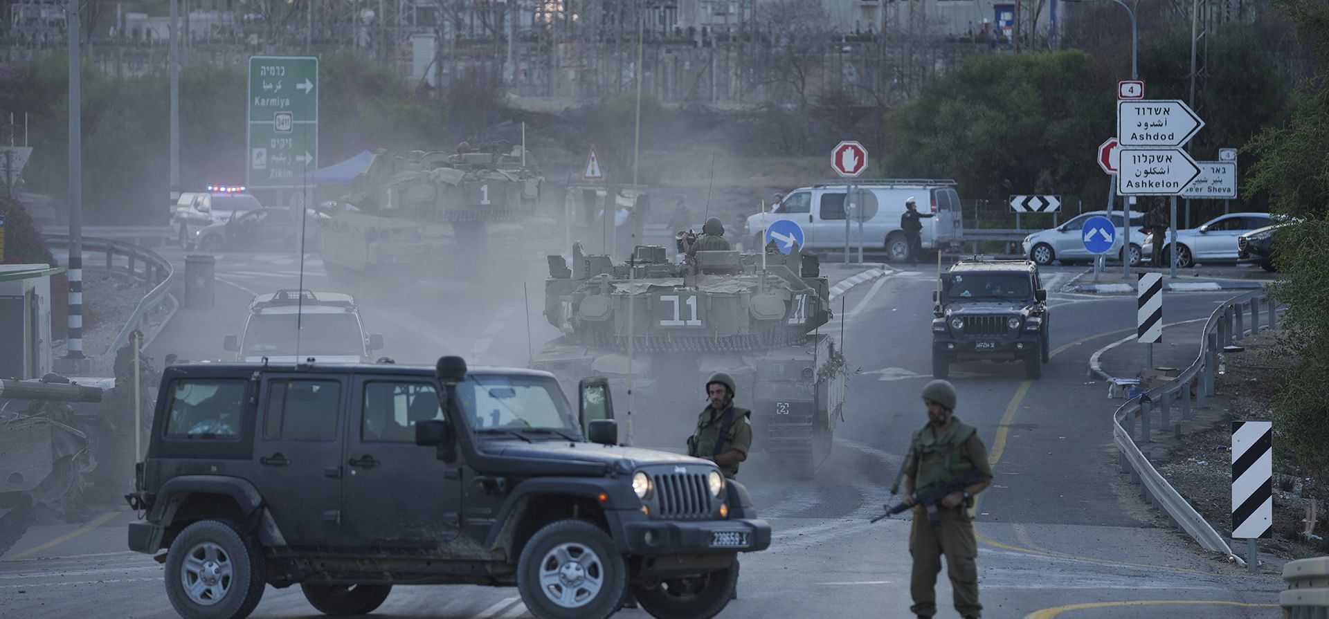 Tanques israelíes se mueven cerca de la frontera israelí con Gaza, Israel, el miércoles 11 de octubre de 2023. (Foto AP/Erik Marmor) Tanques israelíes se mueven cerca de la frontera israelí con Gaza, Israel, el miércoles 11 de octubre de 2023. (Foto AP/Erik Marmor)