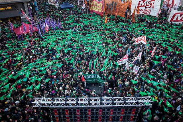 El Senado votará el proyecto de interrupción voluntaria del embarazo el 8 de agosto