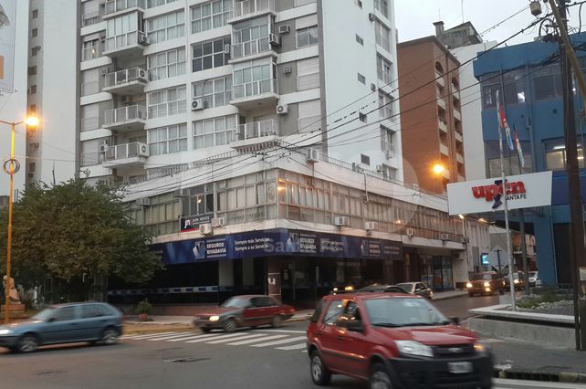El edificio en donde funciona la compañía de seguros.