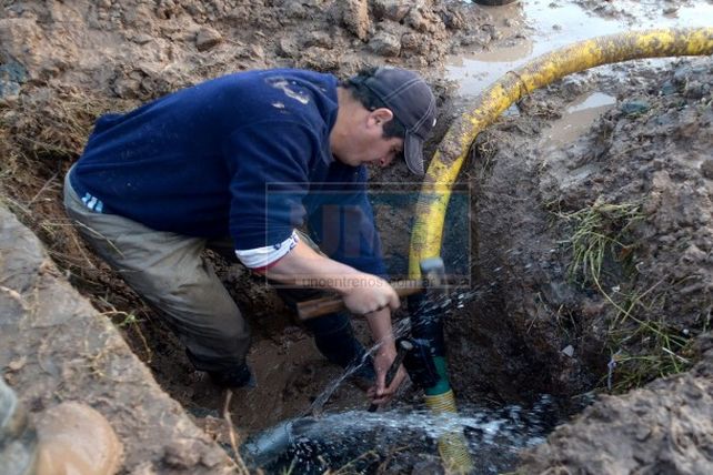 Hoy estará interrumpido el suministro de agua en cuatro barrios