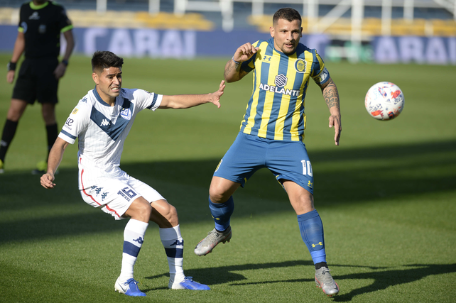 La tarde que se cortó la racha. Emiliano Vecchio fue el autor del gol del triunfo de Central ante Vélez en la Liga Profesional 2021.
