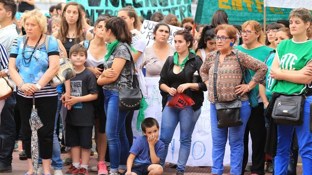 Paraná volvió a gritar Ni una menos
