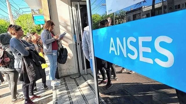 Anses dejará de pagar prestaciones en sucursales del Correo Argentino en Santa Fe: a qué localidades afecta