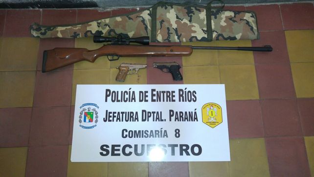 Allanamientos simultáneos y un detenido en barrio Macarone
