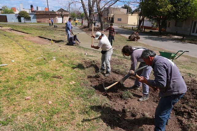 El Municipio construye un nuevo espacio público en barrio Unión y Trabajo