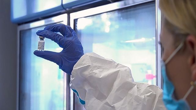 A horas de la llegada de la Sputnik V, se reúne el comité de vacunación