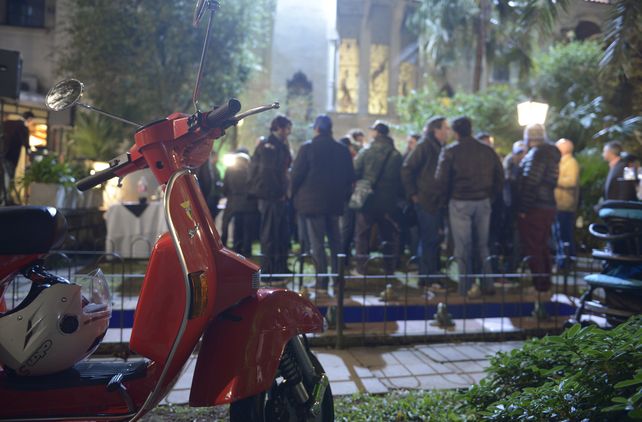 Los fanáticos celebraron  en Rosario los 70 años de la legendaria Vespa