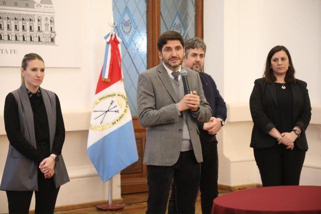 Prevención del delito: más de $93 millones a municipios, comunas e instituciones del departamento La Capital