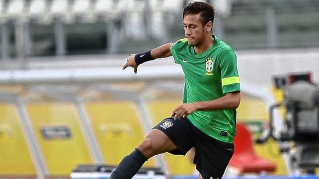 Neymar consideró que el público está lejos de la Selección de Brasil
