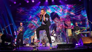 Inglewood, Estados Unidos, Chris Martin, lider de la banda Coldplay hace su presentación en el iHeartRadio Alter EGO 2022.&nbsp;