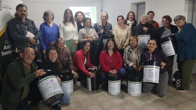 La Municipalidad continúa con los talleres de compostaje domiciliario