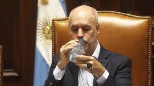 Larreta said that she suffers from essential tremor: My selfies come out shaky