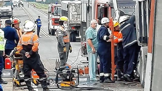Ruta 131: accidente sobre el Puente Blanco involucró a tres camiones