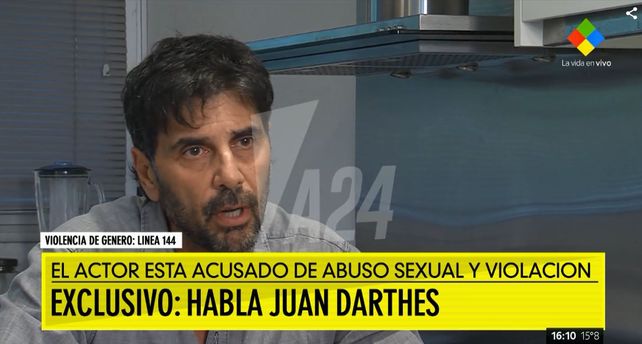 Juan Darthés está trabajando en un restaurante en Brasil