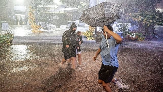 Las inundaciones en Nueva York son históricas y ya se registraron 23 muertos